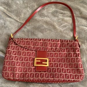 FENDI red purse